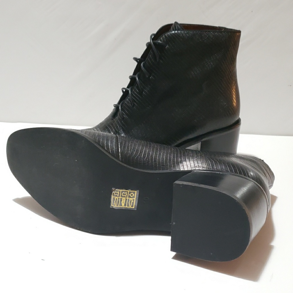 Jeffrey Campbell Black Lace-Up Textured Leather Ankle Boots - Picture 5 of 8